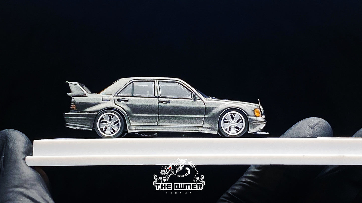 Seeker Mercedes-Benz 190E 2.5-16 Evolution Metallic Grey 1:64