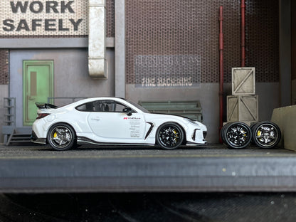 SUBARU BRZ VARIS BRZ ARISING-1 Blanco  (ruedas intercambiables)