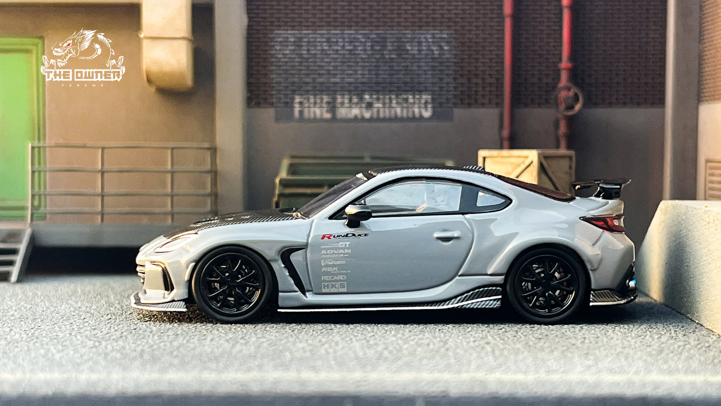 SUBARU BRZ VARIS BRZ ARISING-1 Gris  (ruedas intercambiables)