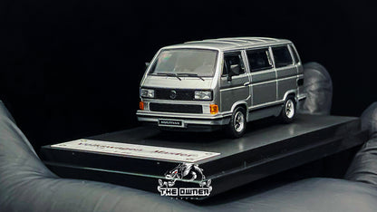 Master 1985 B32 Volkswagen T3 Multivan Silver 1:64
