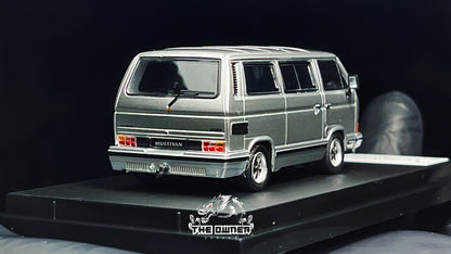 Master 1985 B32 Volkswagen T3 Multivan Silver 1:64