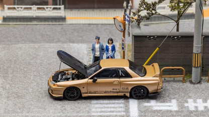 Focal Horizon Skyline GT-R R32 Top Secret Gold 1:64
