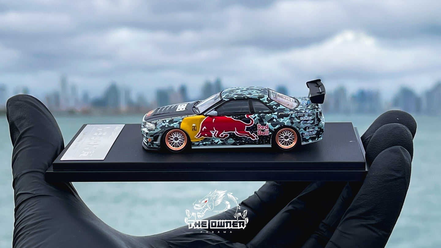 Fast Speed Nissan Skyline GT-R R34 Z-Tune RedBull Livery 1:64
