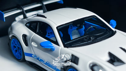 FuelMe & TPC Porsche 911 992 GT3 RS White with Blue Wheels Resin Model 1:64