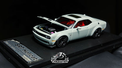 Stance Hunters 1:64 Dodge Challenger Mk3 SRT Hellcat